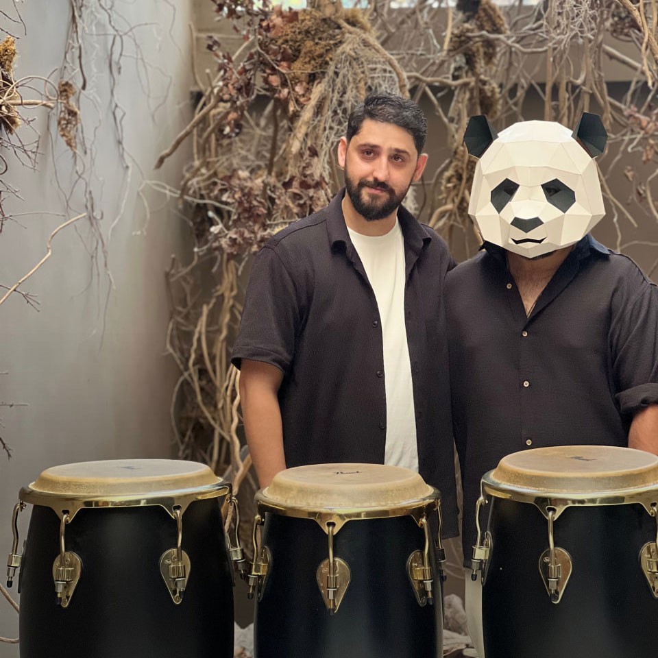 تصویر کاور آهنگ رقص ابرها با صدای آوای رهاد (افشین یوسفی زاد)