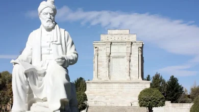 تاریخ دقیق روز بزرگداشت فردوسی در تقویم سال 1403 تاریخ دقیق روز بزرگداشت فردوسی در تقویم سال 1403