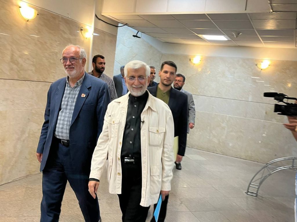 فیلم و عکس حضور سعید جلیلی در ستاد انتخابات 1403