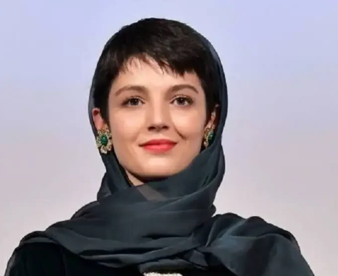 بازیگر نقش مونا در سریال افعی تهران کیست؟ مهسا حجازی