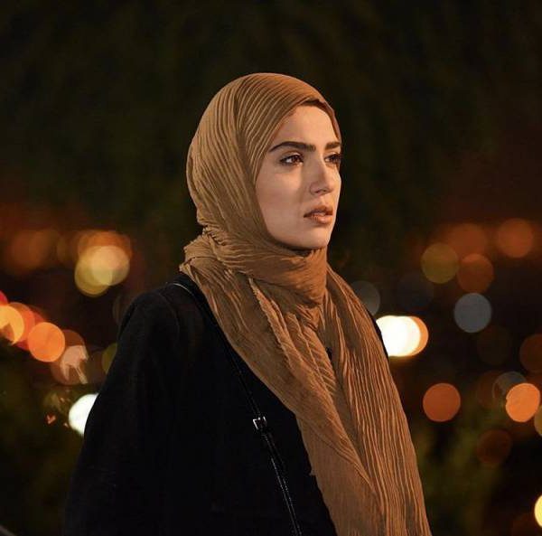 بازیگر نقش آرزو در از سرنوشت ۴ کیست؟ مونا کرمی