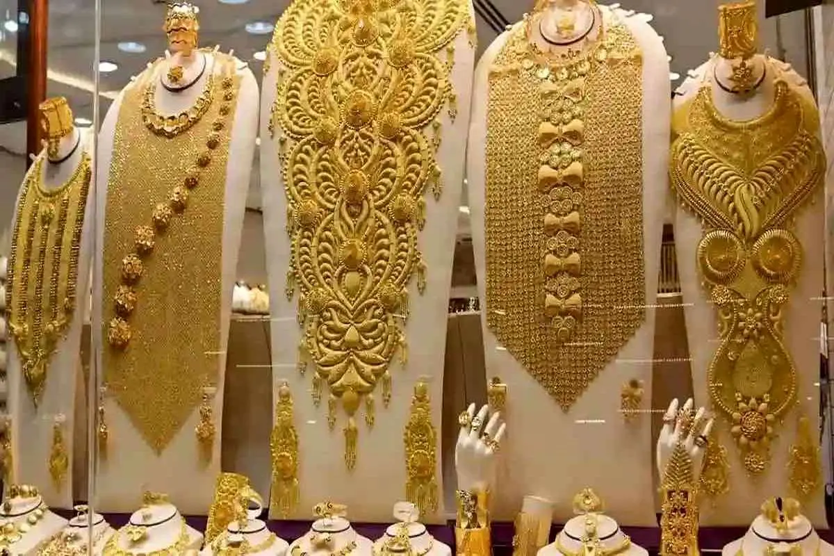 آخرین قیمت طلا ۱۸ عیار در ۱۳ دی ۱۴۰۳ / طلا در کانال حساس ماند آخرین قیمت طلا ۱۸ عیار در ۱۳ دی ۱۴۰۳ / طلا در کانال حساس ماند