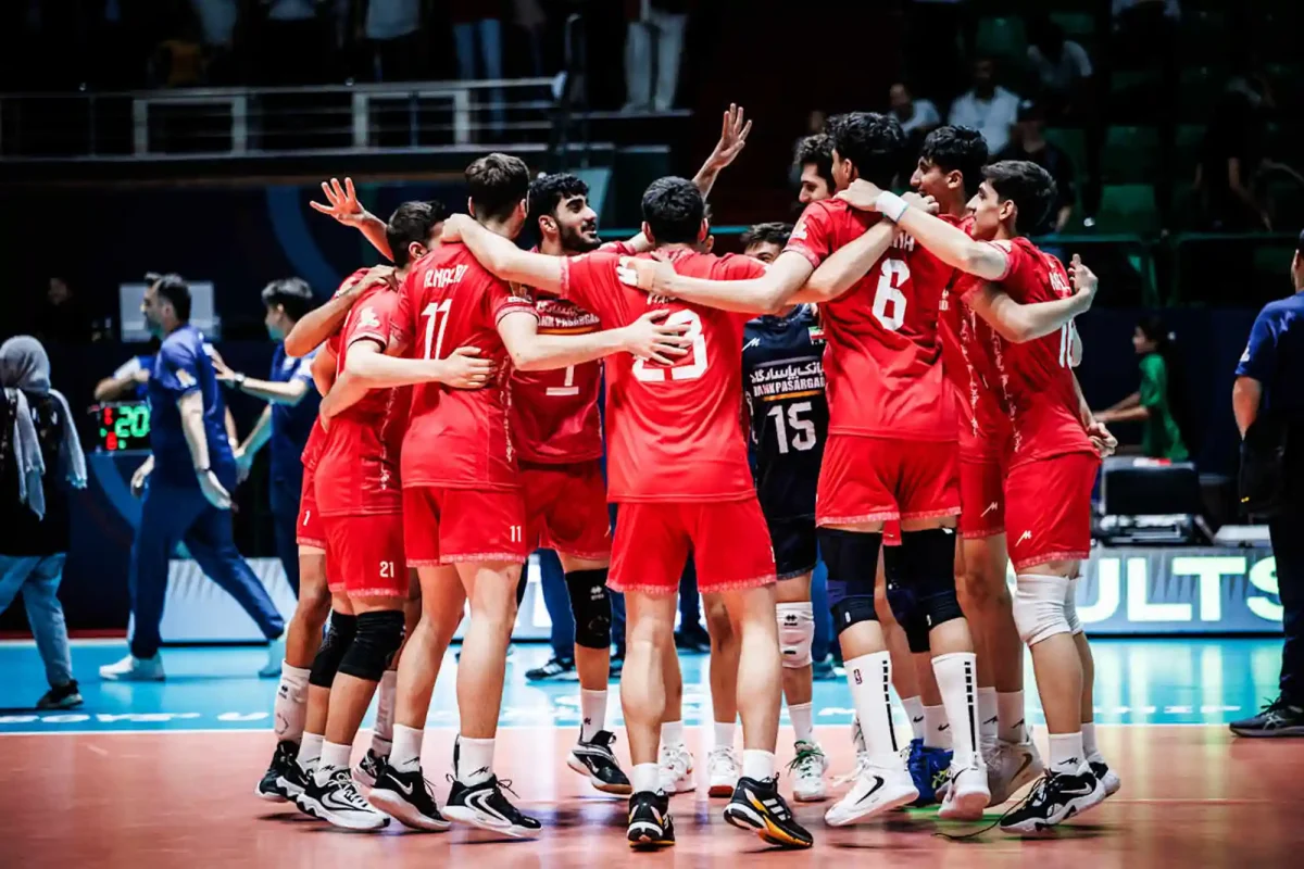 والیبال زیر 19 سال ایران از گروه مرگ تا نیمه نهایی والیبال زیر 19 سال ایران از گروه مرگ تا نیمه نهایی