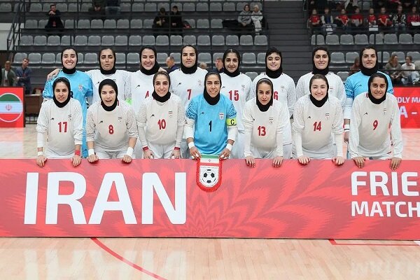تصویری از تیم ملی فوتسال زنان ایران در دیدار حساس مقابل ایتالیا در جام جهانی ۲۰۲۵