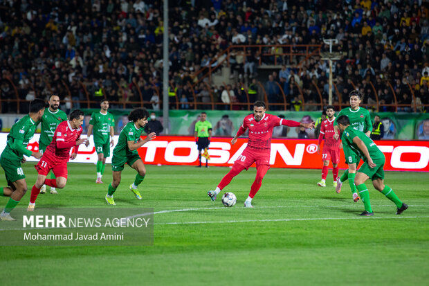 نگرانی پرسپولیس از وضعیت دو بازیکن خارجی در آستانه دربی پایتخت