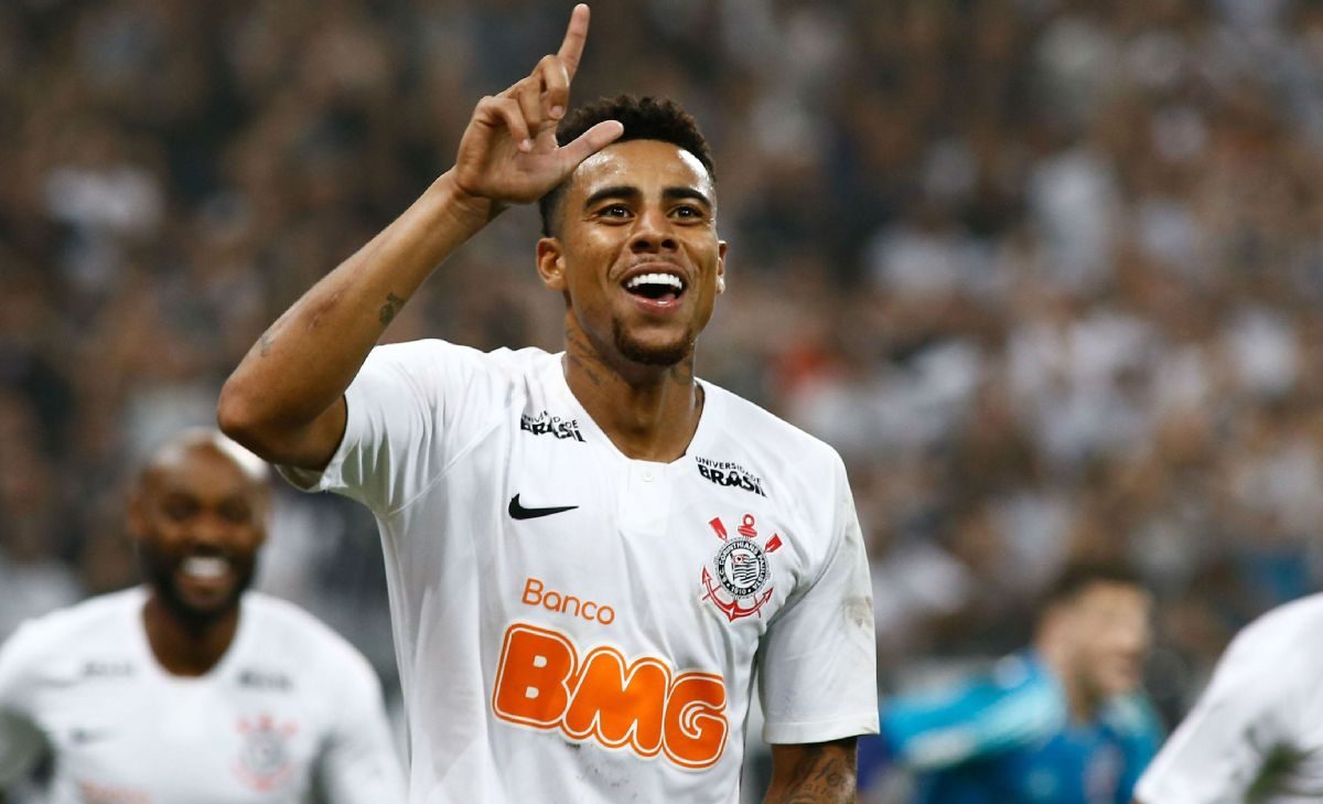 بیوگرافی گوستاوو هنریکه مهاجم برزیلی مدنظر پرسپولیس + فیلم گل ها گوستاوو هنریکه