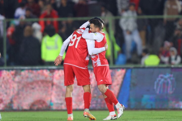 مهاجم سابق پرسپولیس بهدنبال بازگشت به لیگ برتر مهاجم سابق پرسپولیس در حال برنامهریزی برای بازگشت به لیگ برتر