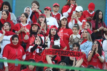 تصویری از ورزشگاه امام خمینی اراک برای بازی دربی تهران