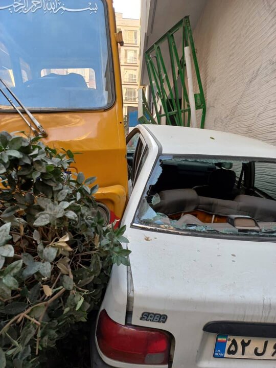 حادثه مرگبار جرثقیل در خیابان شریعتی تهران