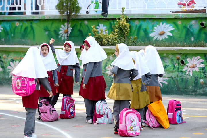 برنامه آموزش و پرورش برای دانشآموزان در شرایط جنگی | پناهگاههای برخی مدارس احیا شدند برنامه آموزش و پرورش برای دانشآموزان در شرایط جنگی | پناهگاههای برخی مدارس احیا شدند