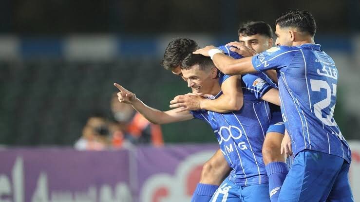 وقتم را برای دیدن بازی استقلال هدر نمیدهم | بردن سپاهان ساپینتو را نجات داد وقتم را برای دیدن بازی استقلال هدر نمیدهم | بردن سپاهان ساپینتو را نجات داد