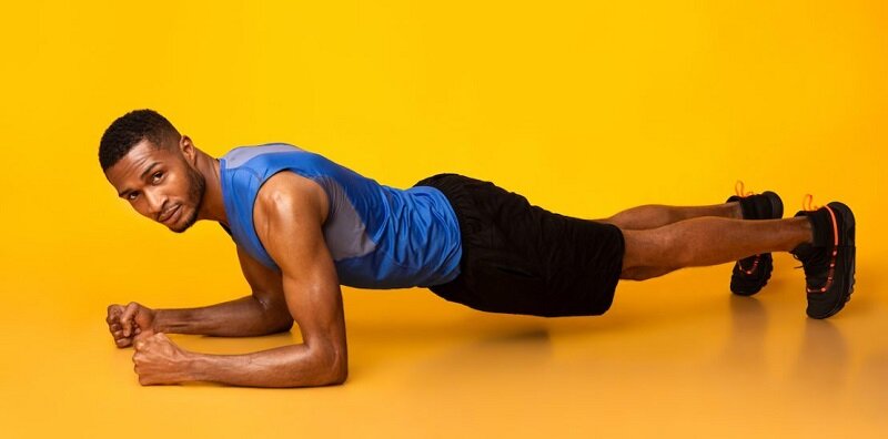 ۵ تمرین چربی سوز برای داشتن شکمی صاف ۵ تمرین چربی سوز برای داشتن شکمی صاف