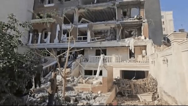 تکذیب شایعه حمله پهپادی به ساختمان نیروی دریایی سپاه تکذیب شایعه حمله پهپادی به ساختمان نیروی دریایی سپاه