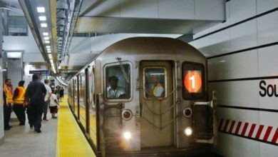 لحظه حمله وحشیانه به یک نوجوان در مترو | ویدئو