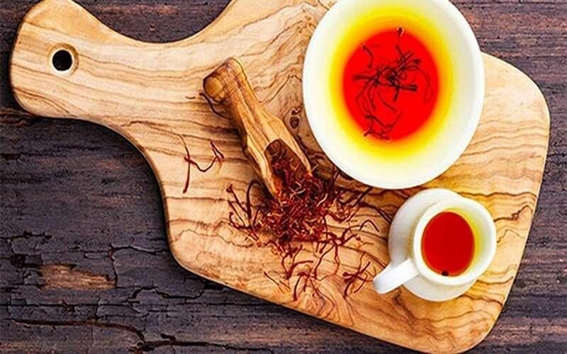 زعفران واقعا می‌تواند باعث سقط جنین شود؟ | غذاهای سرد مضر در بارداری کدامند؟