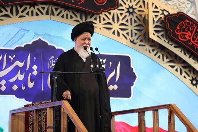 تعامل و سازش با وابستگان «جزیره فحشا» قابل قبول نیست