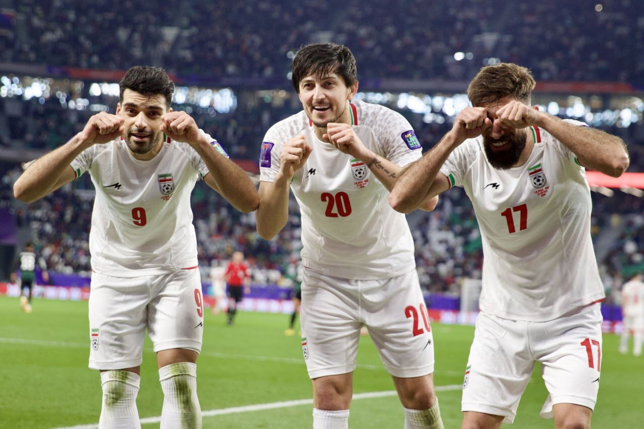 تمجید از تیم ملی فوتبال ایران | سرمربی سابق قرقیزستان: آزمون و هم‌تیمی‌هایش واقعاً هیولا هستند