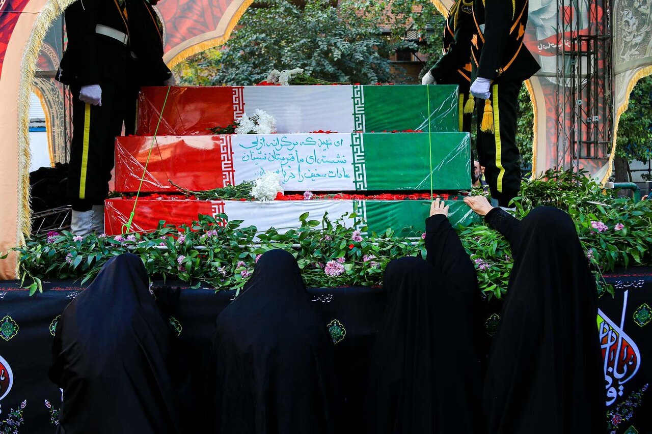 شهرمان دوباره رنگ و بوی شهادت می‌گیرد | ورود پیکرهای مطهر ۸۵ شهید تازه تفحص‌شده به کشور