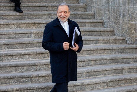 به توافق با آمریکا درباره برنامه هسته‌ای اطمینان دارم