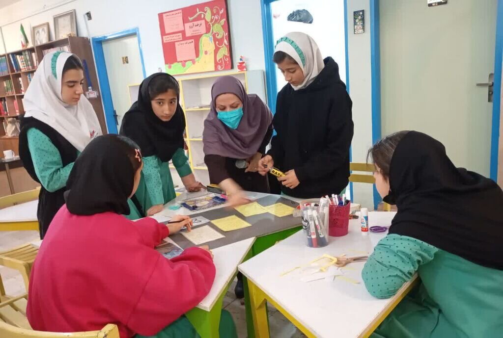 پایان کابوس بی‌سوادی ایرانیان | روایت نهضت علمی در چهار دهه