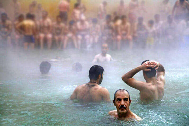 ۶ چشمه آب گرم ایران که خواص درمانی دارند