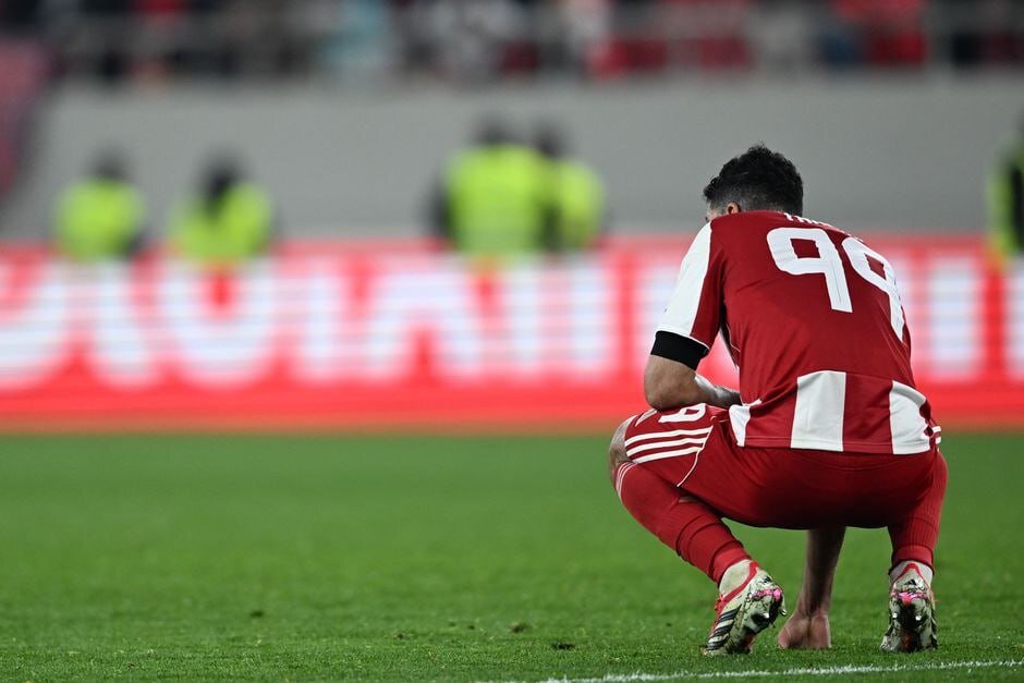 طارمی غایب بزرگ المپیاکوس | مهدی برای بازی لیگ قهرمانان رزرو شد