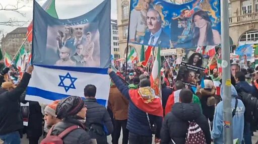 وقتی فحش جایگزین استدلال می‌شود