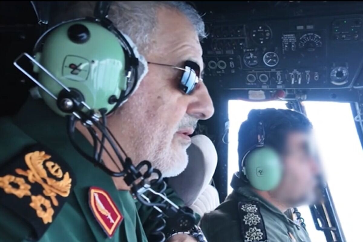 فرمانده کل سپاه شخصا به تنگه هرمز رفت | اقدام مهم سپاه پاسداران ایران در این منطقه راهبردی فرمانده کل سپاه شخصا به تنگه هرمز رفت | اقدام مهم سپاه پاسداران ایران در این منطقه راهبردی