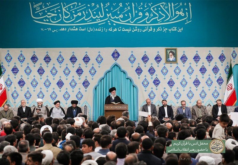 برگزاری محفل انس با قرآن کریم با حضور رهبر انقلاب برگزاری محفل انس با قرآن کریم با حضور رهبر انقلاب