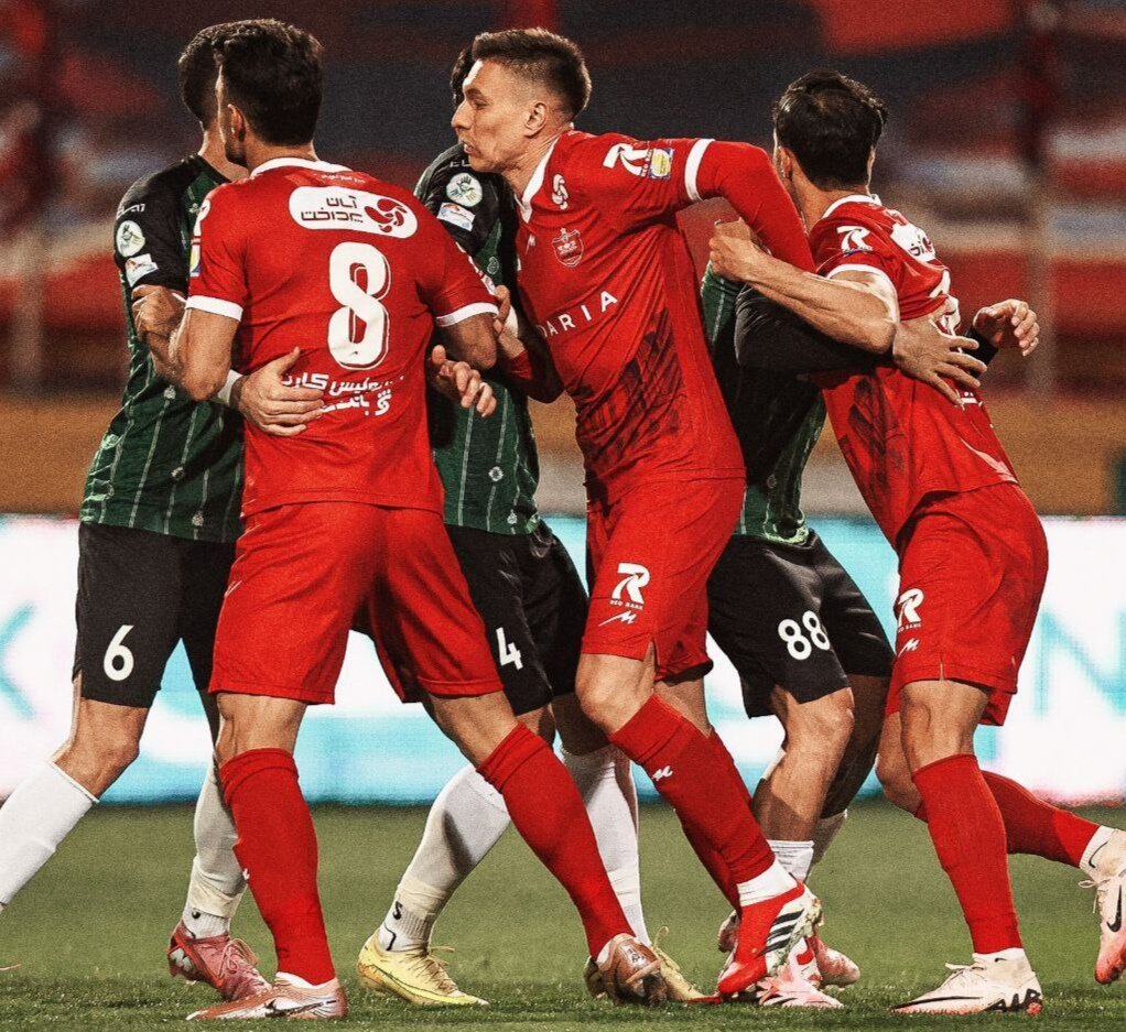 شکست پشت شکست؛ اوسمار سند اخراجش را امضا کرد | سقوط آزاد پرسپولیس در لیگ برتر با نتایج فاجعهبار شکست پشت شکست؛ اوسمار سند اخراجش را امضا کرد | سقوط آزاد پرسپولیس در لیگ برتر با نتایج فاجعهبار