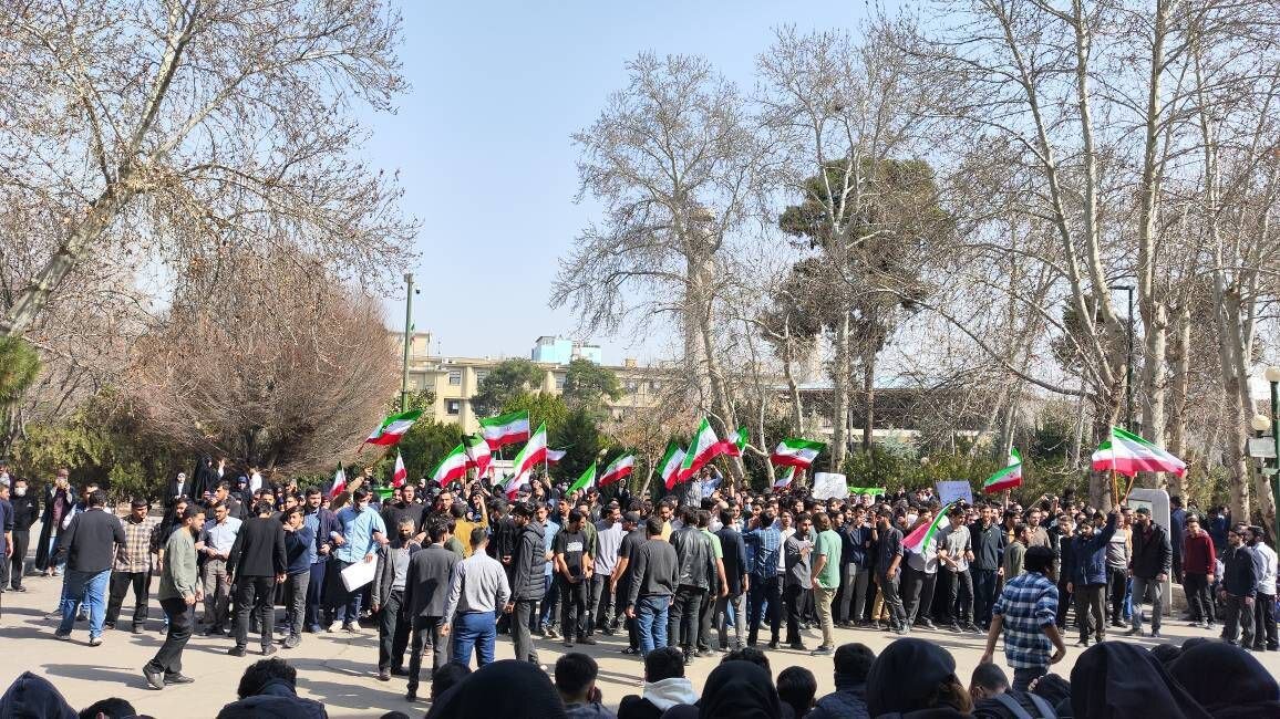 اصل ماجرای حوادث اخیر در دانشگاه ها چه بود؟ | 10 رفتار عجیب دانشجونماها در روزهای اخیر