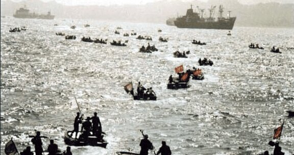 افشای جزئیات درگیری مستقیم سپاه با ناوهای آمریکایی در خلیج فارس | آمریکا این‌گونه تنبیه شد؛ روایتی از شکست سنگین آمریکایی‌ها در فروردین ۱۳۶۷