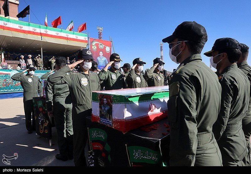 مراسم تشییع پیکر 2 شهید خلبان هوانیروز در اصفهان