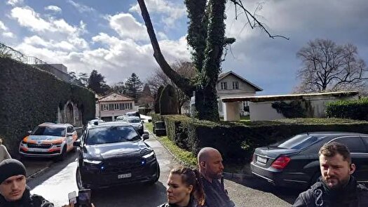 فوری؛ زمان از سرگیری مذاکرات امروز | واکنش به گمانهزنیها در مورد توافق احتمالی | گزارش هیات ایرانی از ۳ساعت مذاکره فوری؛ زمان از سرگیری مذاکرات امروز | واکنش به گمانهزنیها در مورد توافق احتمالی | گزارش هیات ایرانی از ۳ساعت مذاکره