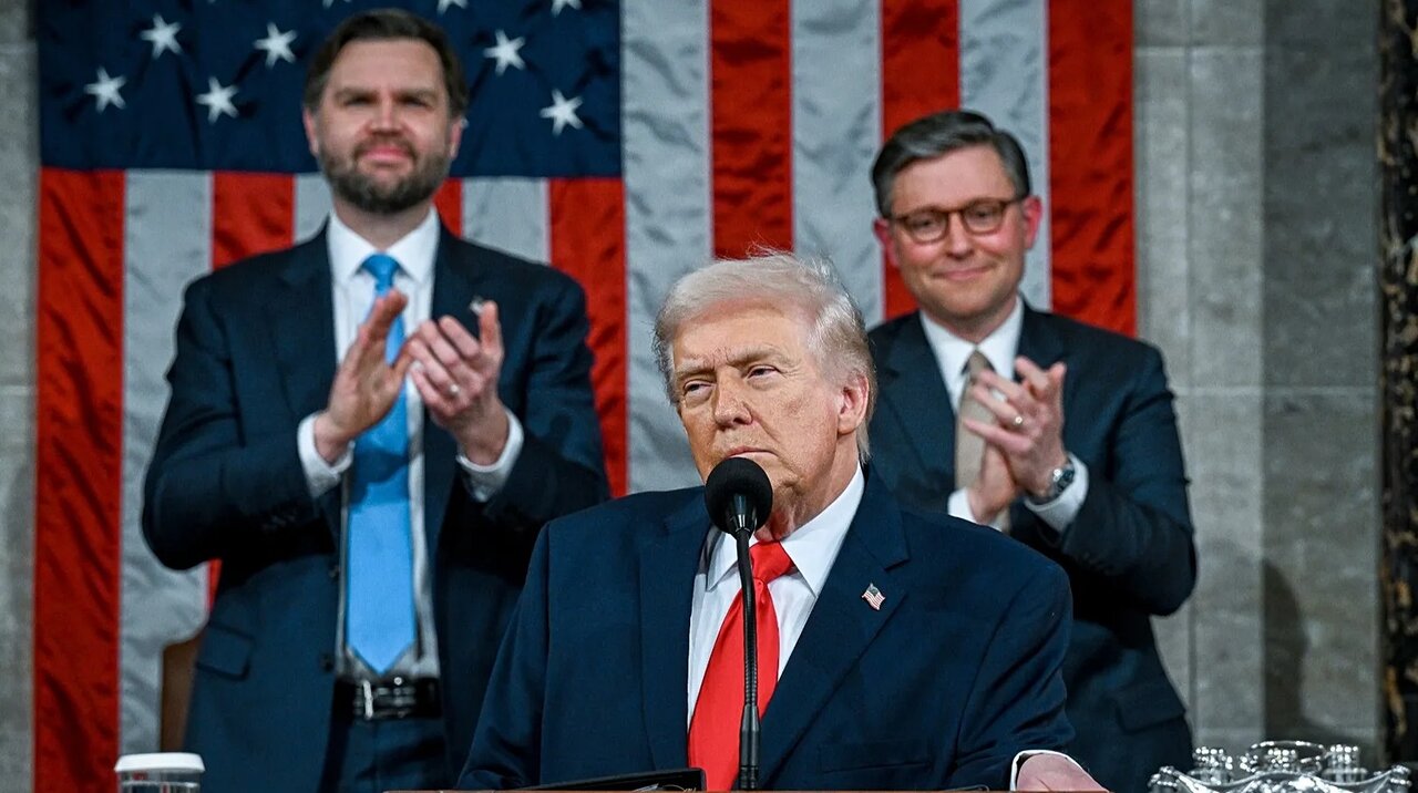 ترامپ درباره جنگ با ایران بلوف می زند؟ | گزینه پر هزینه آمریکا در برابر ایران