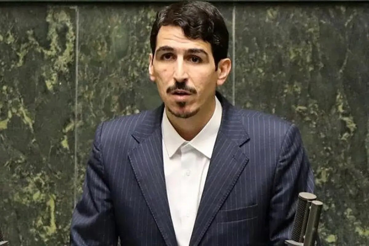 آقای پورمحمدی که برادر دوقلو ندارد! | ویدئو