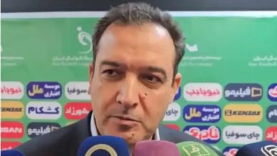 از اشتباهات داوری ضربات زیادی خورده | تمام قد کنار گلگهر ایستادهایم از اشتباهات داوری ضربات زیادی خورده | تمام قد کنار گلگهر ایستادهایم