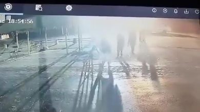 بمب‌گذار انتحاری طالبان خود را در ایست بازرسی پاکستانی منفجر کرد | ببینید