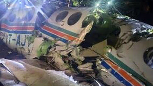 تصاویر وحشتناک سقوط این هواپیما را ببینید؛ ۷ نفر درجا کشته شدند تصاویر وحشتناک سقوط این هواپیما را ببینید؛ ۷ نفر درجا کشته شدند