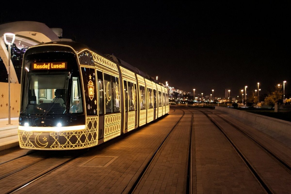 قطاری متفاوت در قطر با دکور ویژه ماه رمضان | ویدئو قطاری متفاوت در قطر با دکور ویژه ماه رمضان | ویدئو