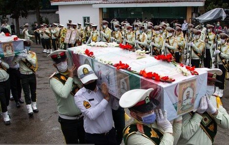 ۴ دهه دوئل با افیون