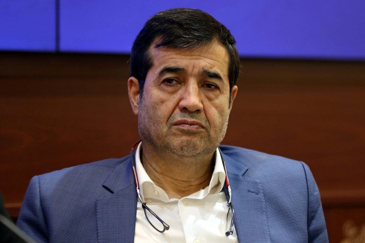 موضع رسمی وزیر ورزش درباره برگزاری لیگ برتر موضع رسمی وزیر ورزش درباره برگزاری لیگ برتر