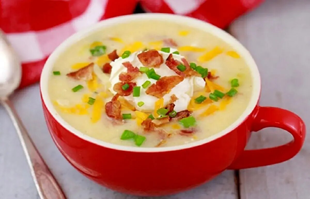 طرز تهیه سوپ سیب زمینی و پنیر با ژامبون طرز تهیه سوپ سیب زمینی و پنیر با ژامبون