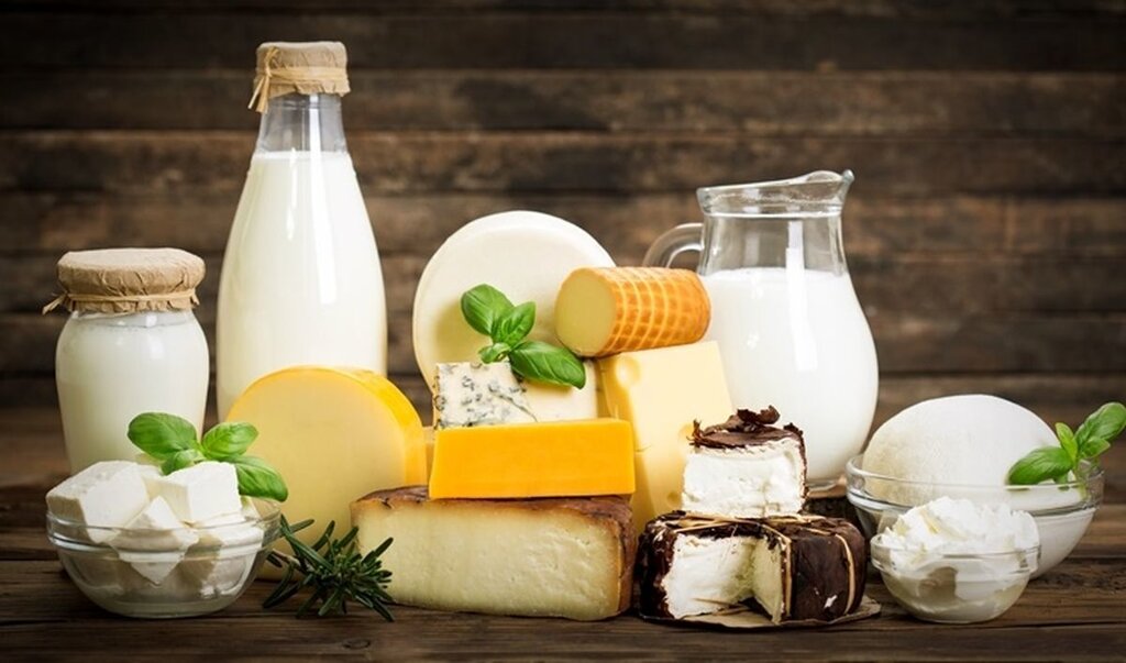 فرق شیر تازه و شیر مدت‌دار چیست؟ + راهنمای کامل خرید