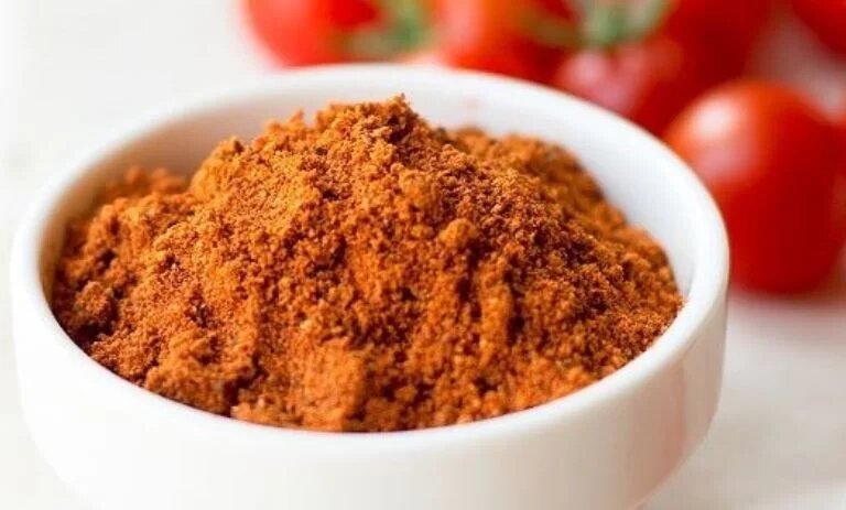 چگونه پودر گوجه‌فرنگی خانگی درست کنیم؟ + موارد مصرف