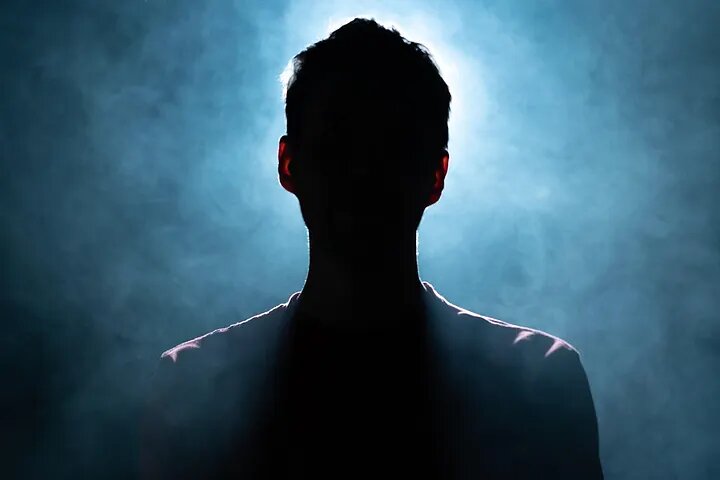 ویژگی‌ افرادی که هم ارتباط می‌خواهند، هم از آن می‌ترسند
