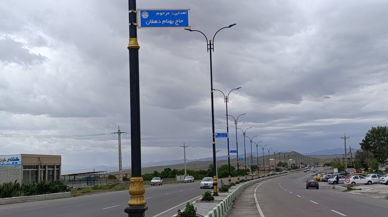 چراغ کوزهکنان به یاد اموات روشن شد + فیلم چراغ کوزهکنان به یاد اموات روشن شد + فیلم
