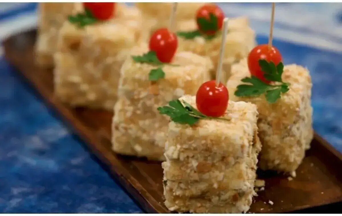  کیک مرغ خانگی با طعمی فوق العاده و مناسب مهمانی ها