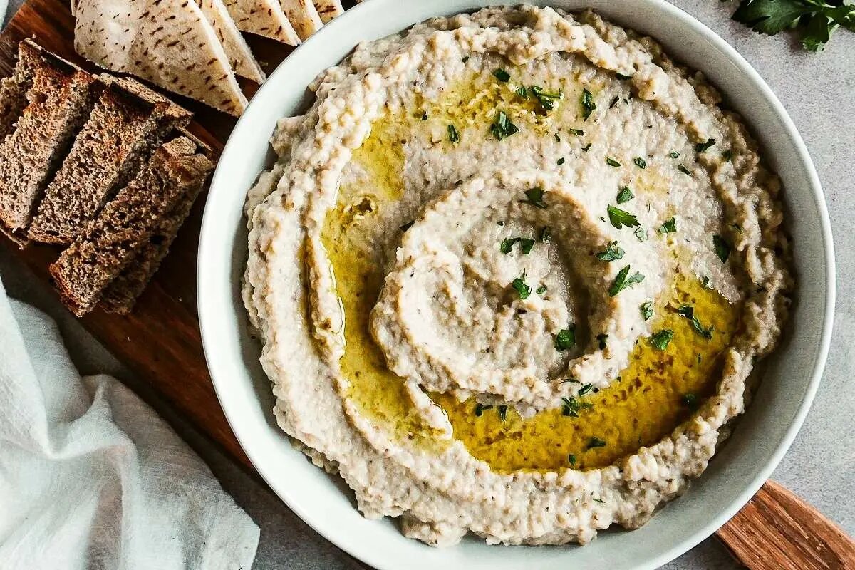 طرز تهیه دیپ بادمجان برای مهمانی + عکس