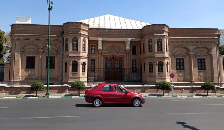 میدان بهارستان تهران؛ سال ۱۳۱۰ خورشیدی + عکس
